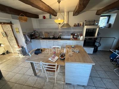 Maison - 120 m² - 6 pièces