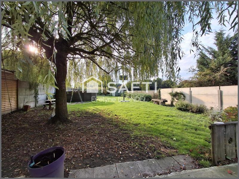 Maison - 130 m² - 8 pièces