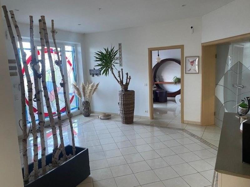 Villa - 396 m² - 8 pièces