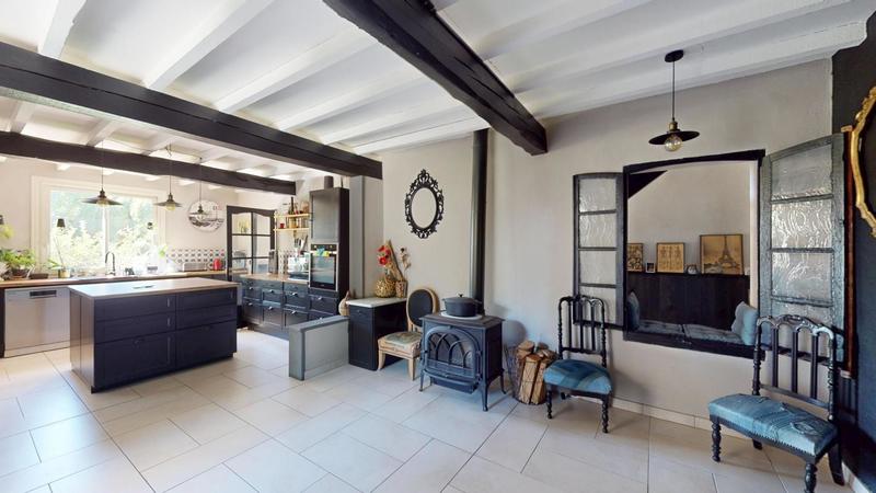 Maison - 249 m² - 6 pièces