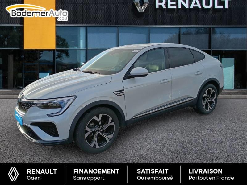 Renault Arkana E-Tech 145 - 23 Techno