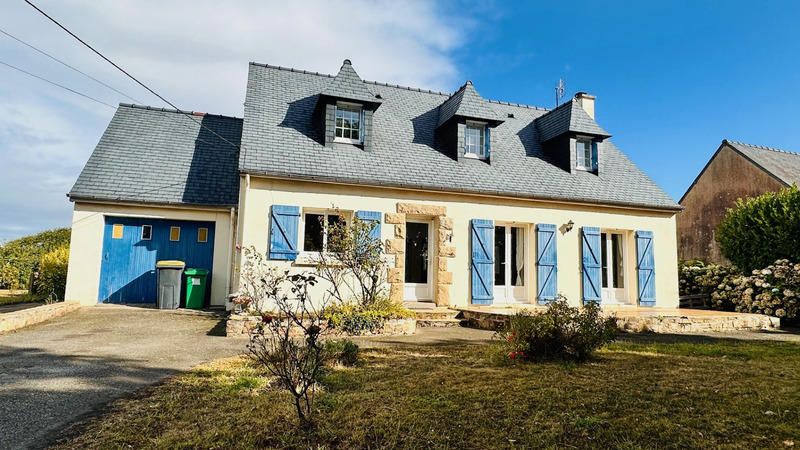 Maison - 153 m² - 8 pièces