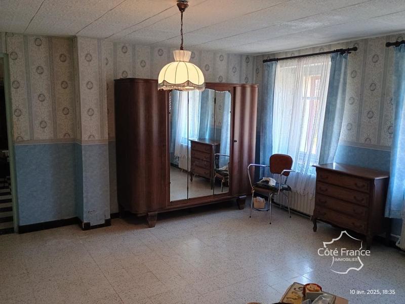 Maison de village - 210 m² - 10 pièces