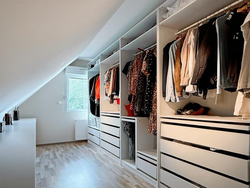 Maison - 188 m² - 7 pièces