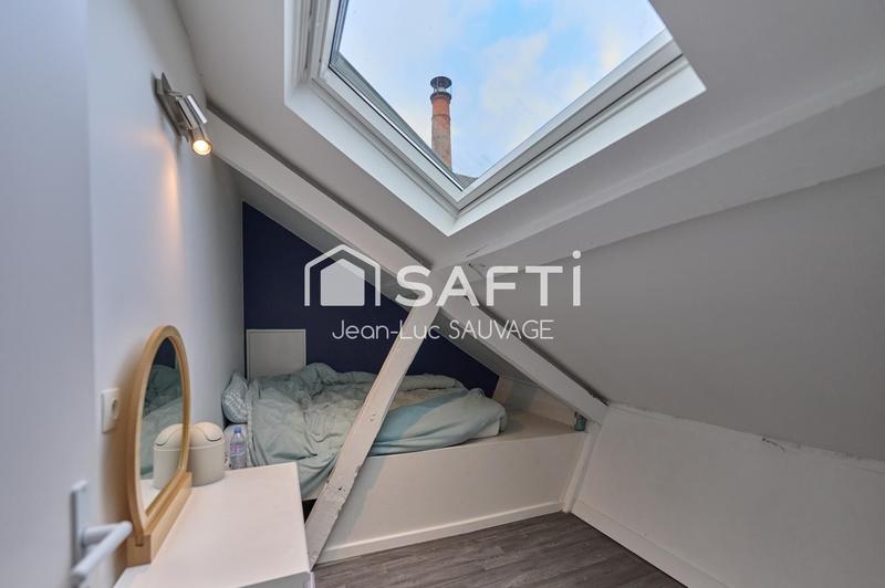 Maison - 259 m² - 9 pièces