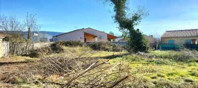 Mas - 340 m² - 8 pièces