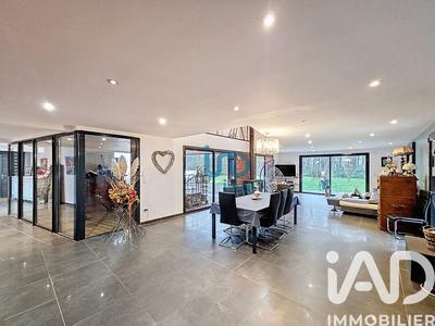 Maison de maîtres - 346 m² - 12 pièces