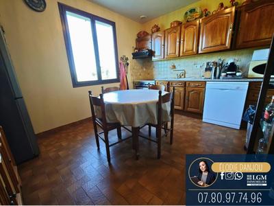 Maison - 120 m² - 4 pièces