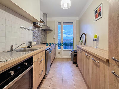 Appartement - 68 m² - 3 pièces