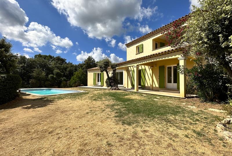 Villa - 150 m² - 4 pièces