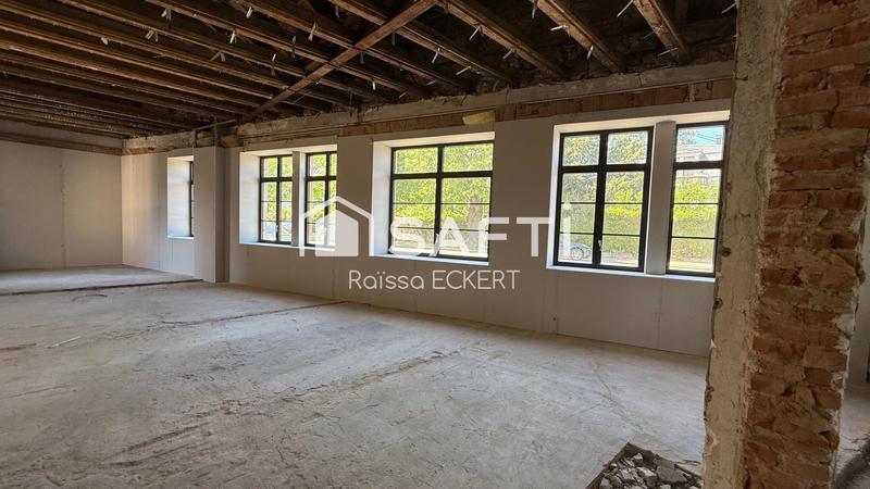 Local commercial - 220 m² - 3 pièces