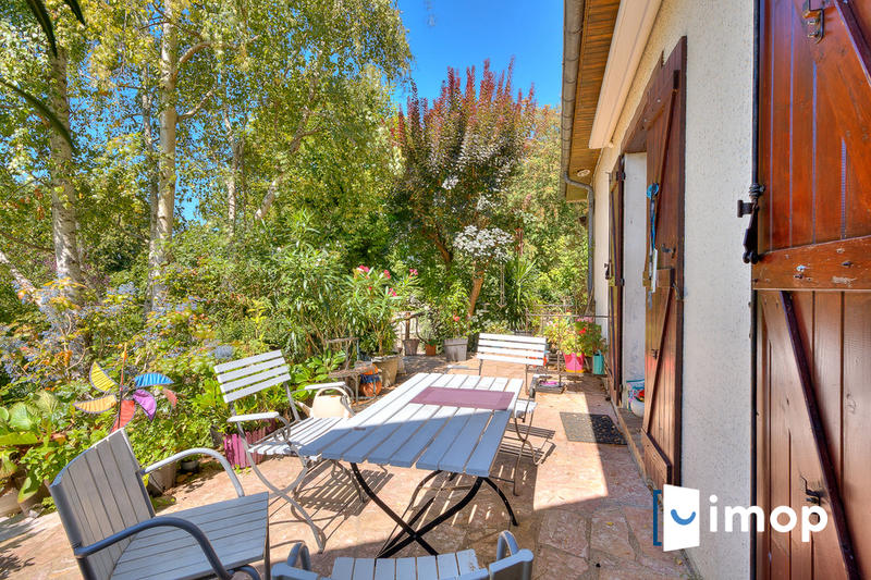 Maison - 189 m² - 6 pièces