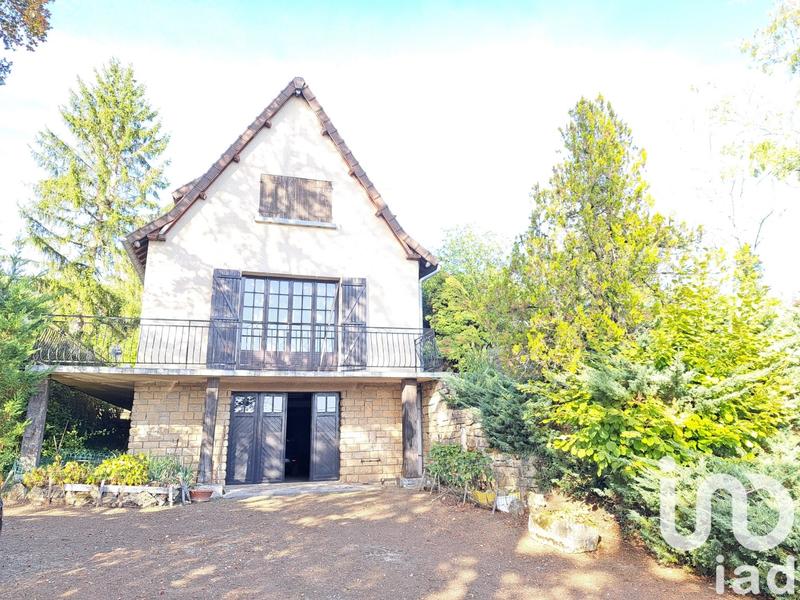 Maison - 196 m² - 8 pièces