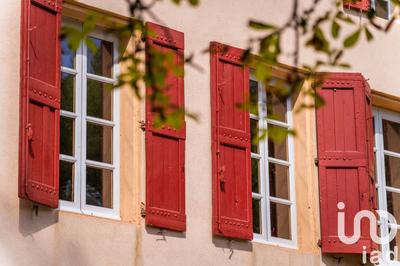Bastide - 360 m² - 12 pièces