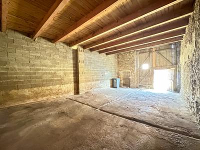 Maison - 60 m² - 4 pièces