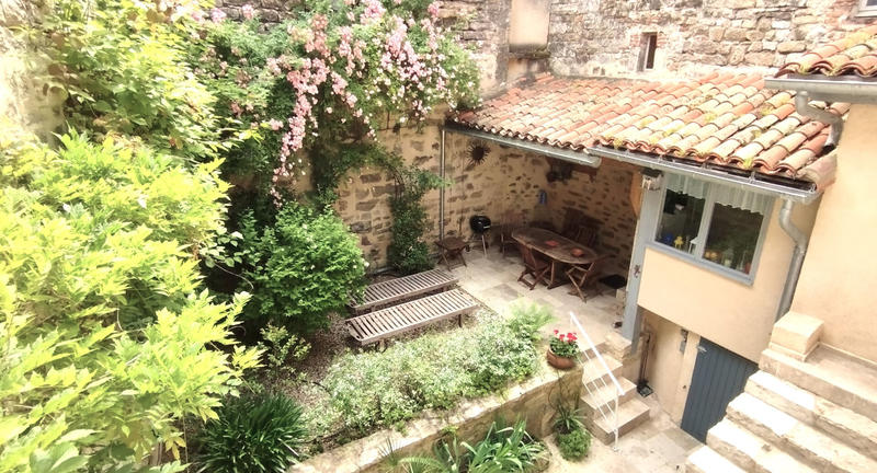 Maison - 93 m² - 4 pièces