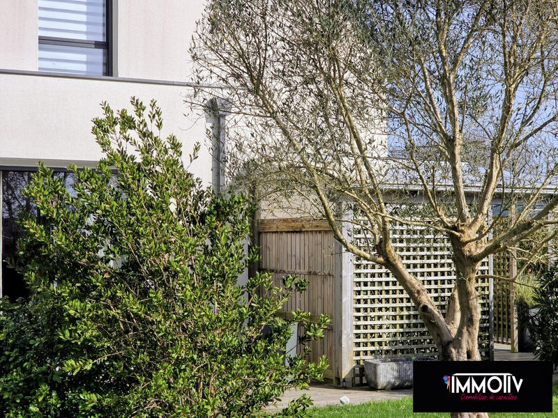 Maison contemporaine - 97 m² - 6 pièces