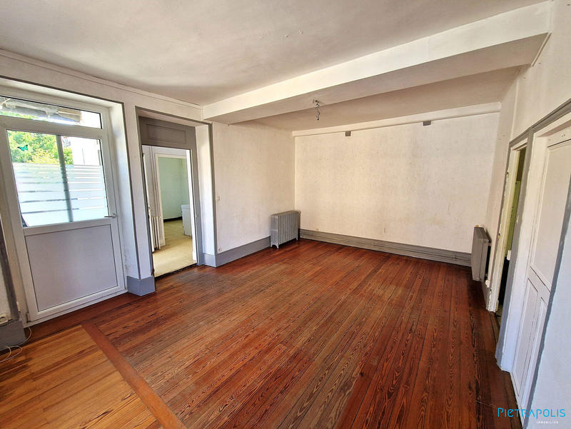 Maison ancienne - 94 m² - 4 pièces