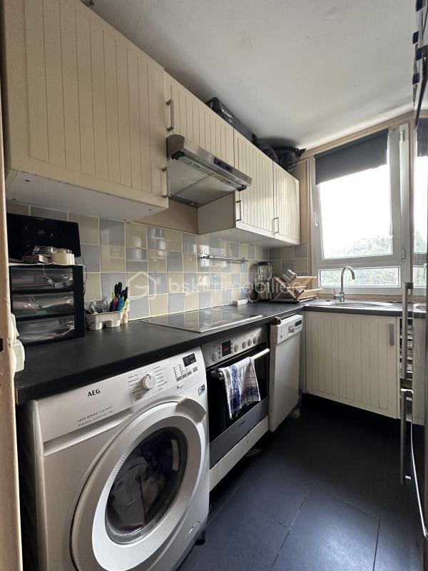 Appartement - 64 m² - 4 pièces