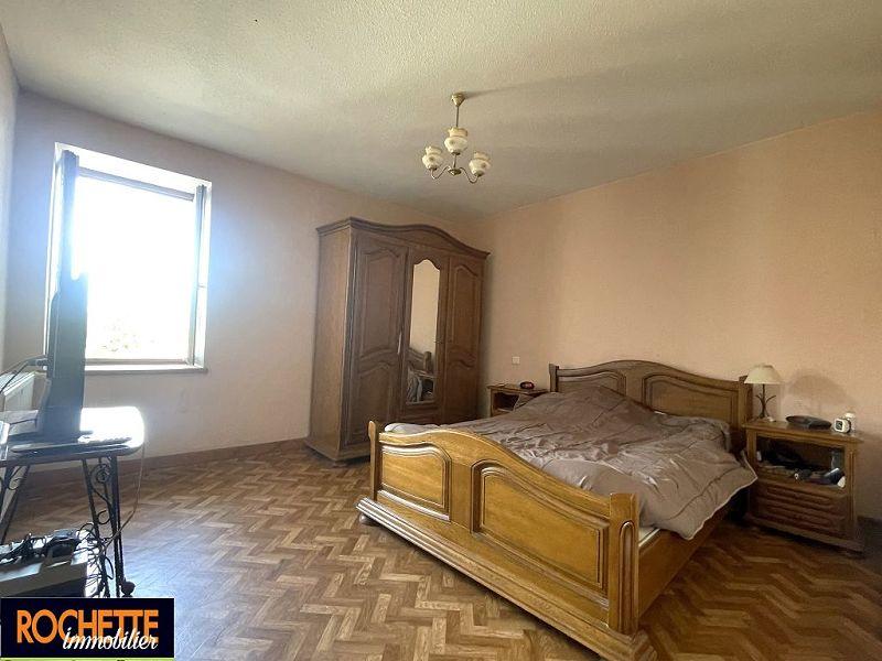 Maison traditionnelle - 125 m² - 4 pièces