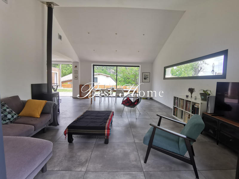 Maison - 156 m² - 5 pièces