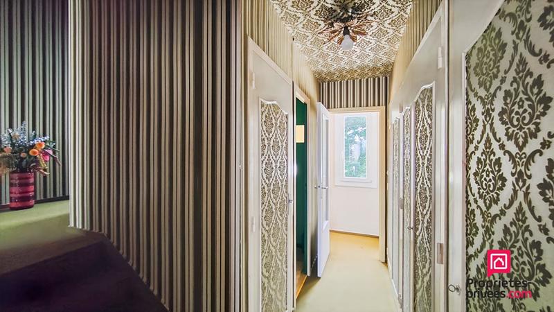 Maison - 93 m² - 5 pièces