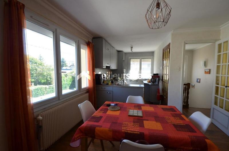 Maison - 142 m² - 6 pièces