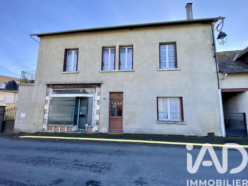 Maison - 180 m² - 9 pièces