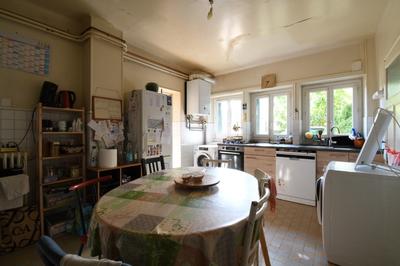 Maison - 123 m² - 7 pièces