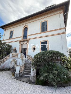 Appartement - 92 m² - 4 pièces