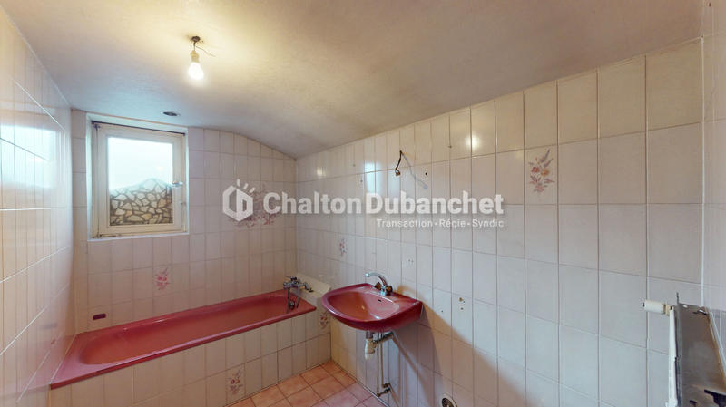 Maison - 127 m² - 7 pièces