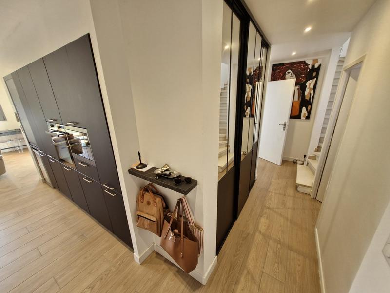 Villa - 103 m² - 4 pièces