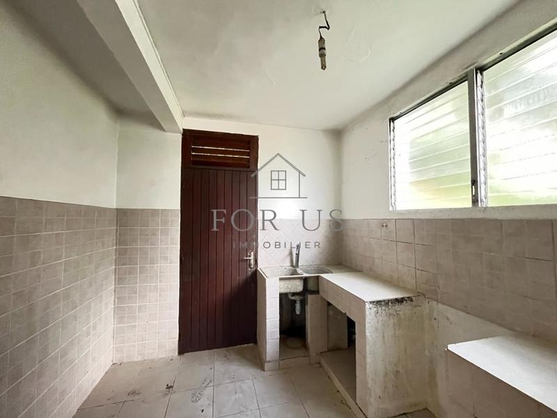 Maison - 144 m² - 9 pièces