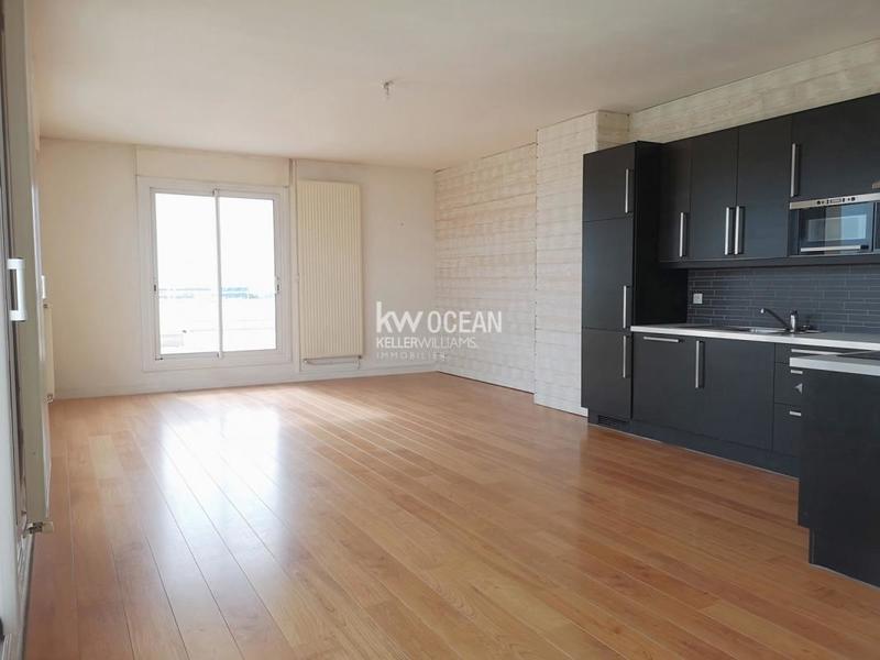 Duplex - 109 m² - 6 pièces