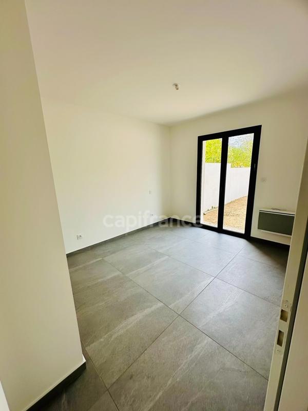 Villa - 85 m² - 3 pièces