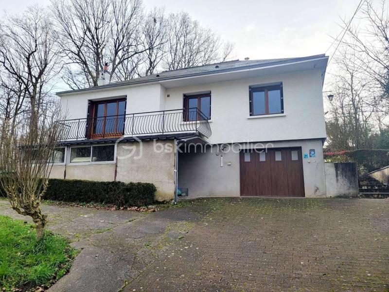 Maison traditionnelle - 87 m² - 5 pièces
