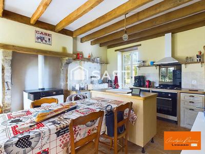 Maison - 140 m² - 7 pièces