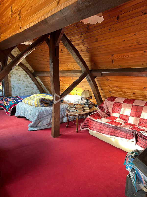 Maison - 110 m² - 4 pièces