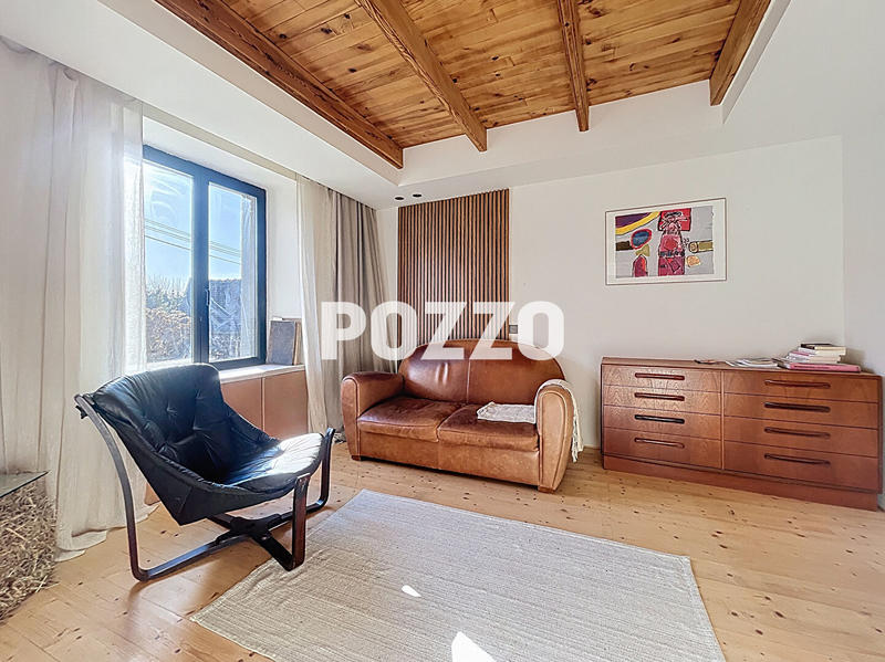 Maison - 163 m² - 6 pièces