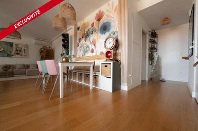 Appartement - 110 m² - 4 pièces