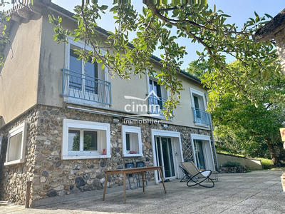 Maison - 135 m² - 6 pièces
