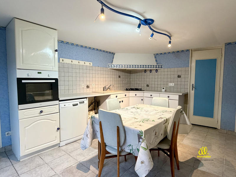 Maison - 139 m² - 6 pièces