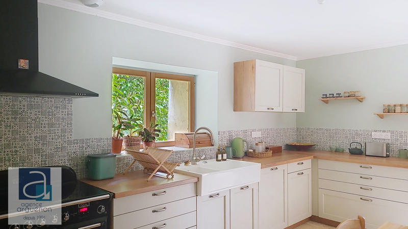 Maison - 139 m² - 7 pièces