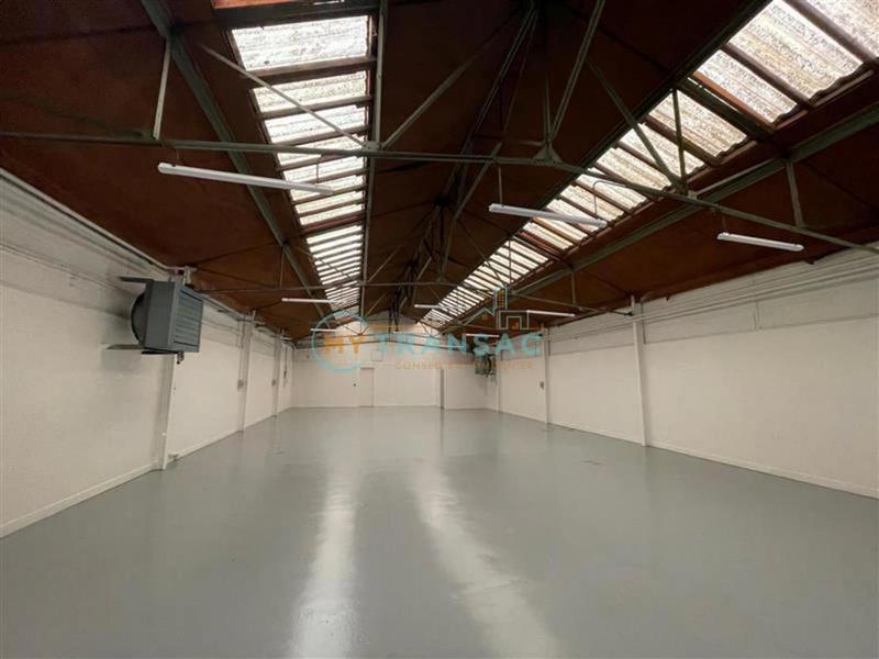 Local d'activité / Entrepôt