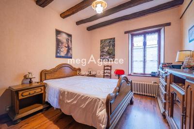 Maison - 98 m² - 4 pièces