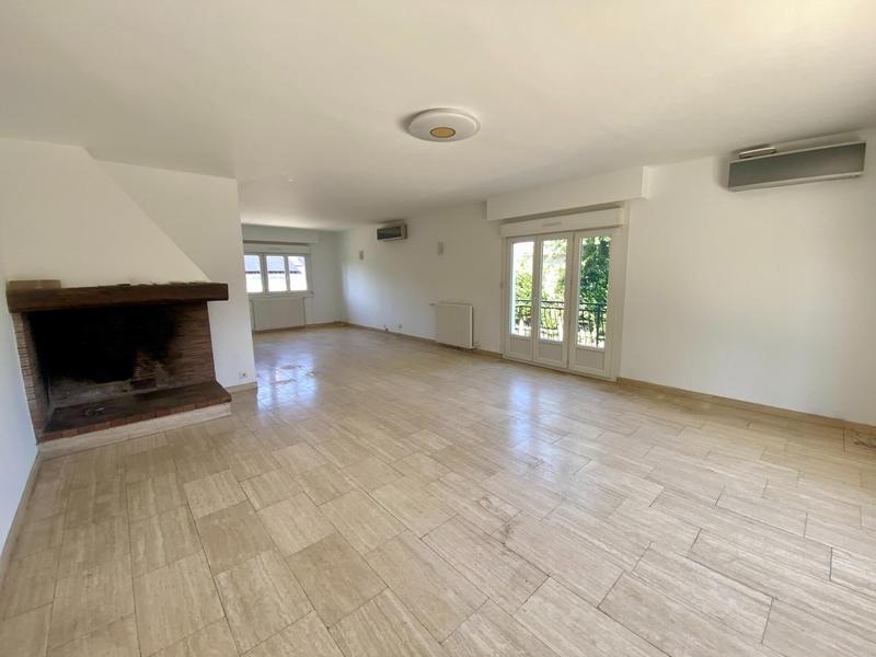 Maison - 164 m² - 7 pièces