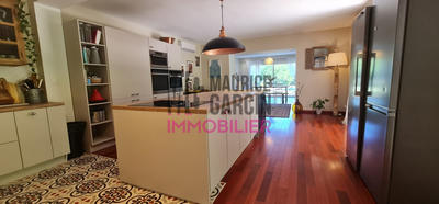 Maison - 178 m² - 5 pièces