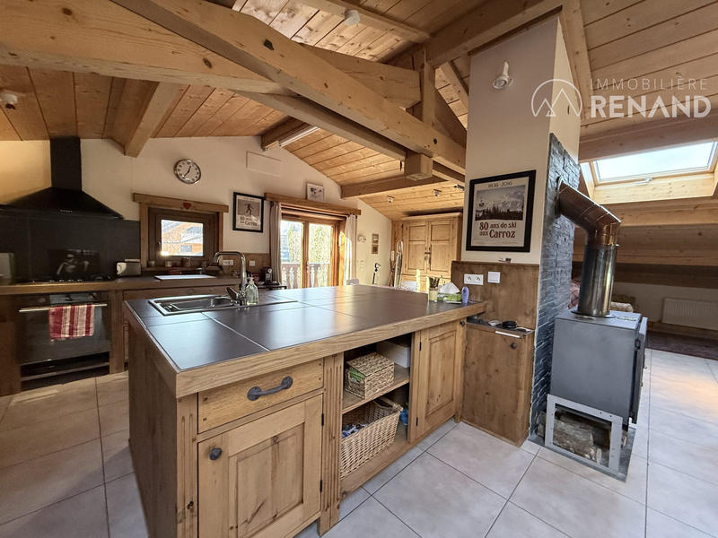 Loft - 140 m² - 5 pièces