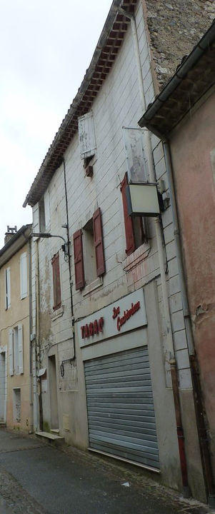 Immeuble - 231 m² - 9 pièces