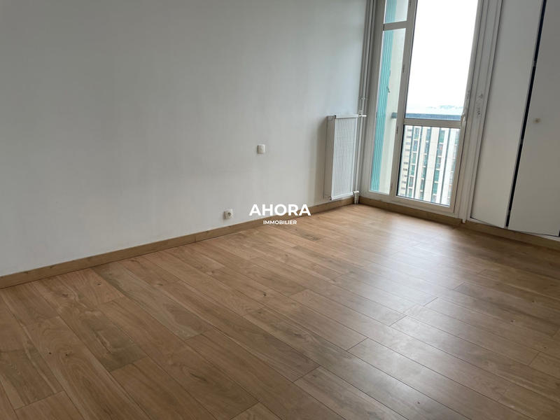 Appartement - 105 m² - 4 pièces